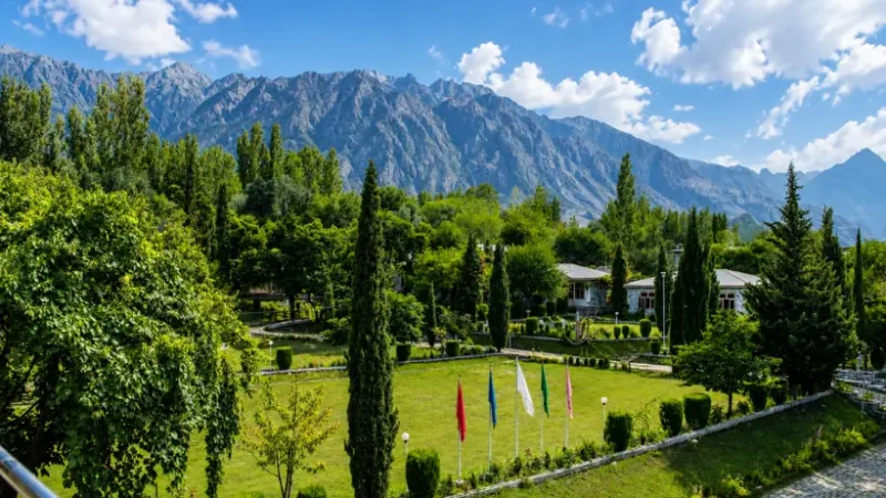Why Green Palace Hotel is the Best Hotel in Gahkuch